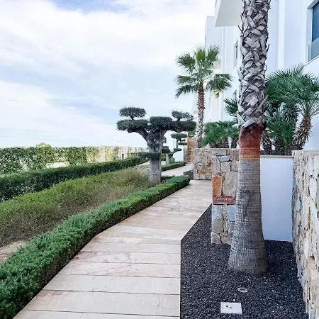 2-bed With Beautiful Views Apartamento *